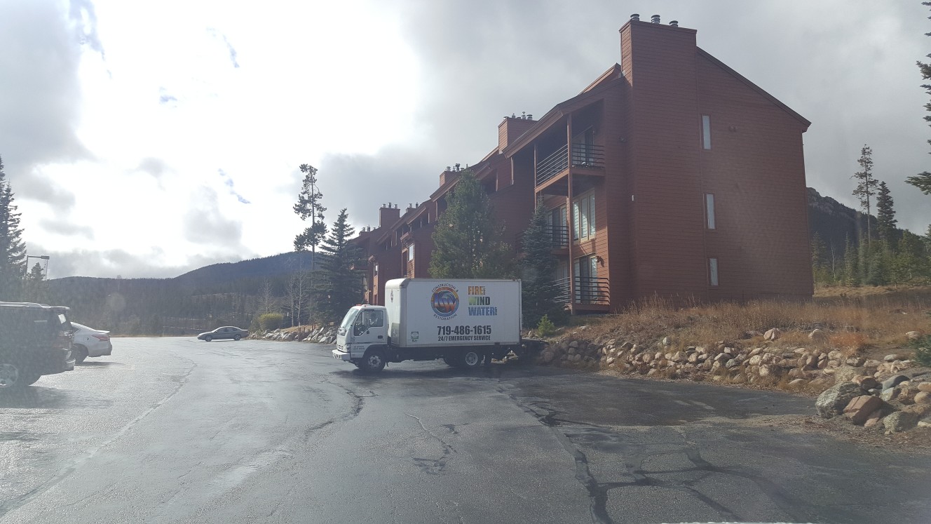 local Silverthorne mold abatement contractor